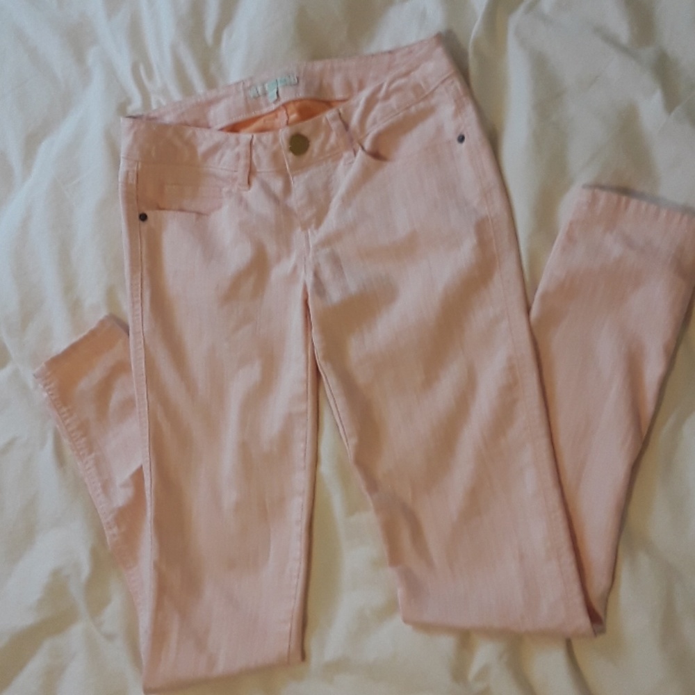 Coral jeans